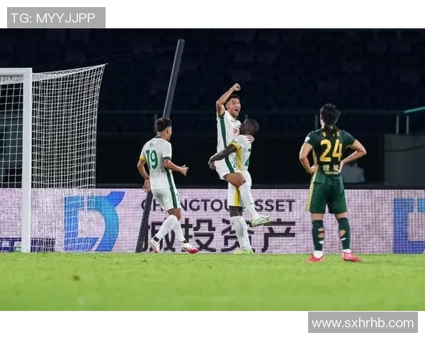 国安迎战河北第8轮较量全力争胜展现球队实力与斗志