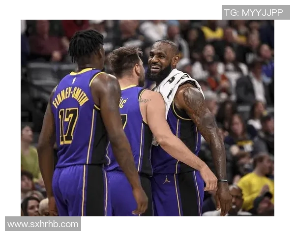 季前赛精彩回放湖人与快船的巅峰对决全场精彩瞬间回顾